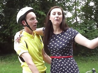 Bicycle Boy And Lara Latex Are Fucking After Walk