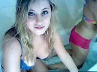 Steamy Home Clip With A Hot Brunette And Even Hotter Blonde Taking A Bath Together With Their Rubber Dickies. Blonde’s Shaved Pussy Gets The Dildo Tre