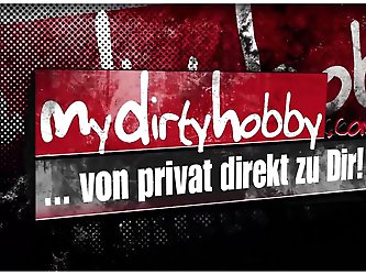 Eine Best-of-compilation Von Der Mydirtyhobby-amateurin Nylonkitty.