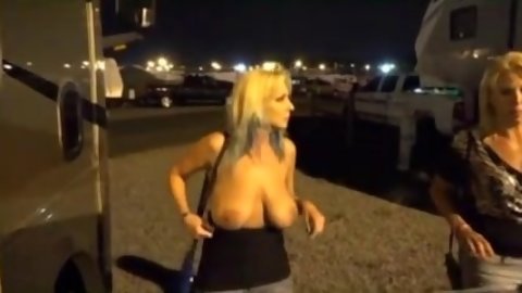 MILF Tailgateparty.mp4
